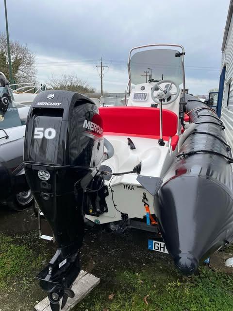 Semi-rigide Bombard Sunrider