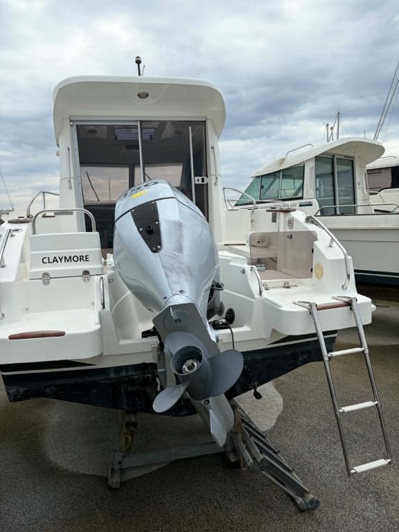 B2 Marine Cap Ferret 722T
